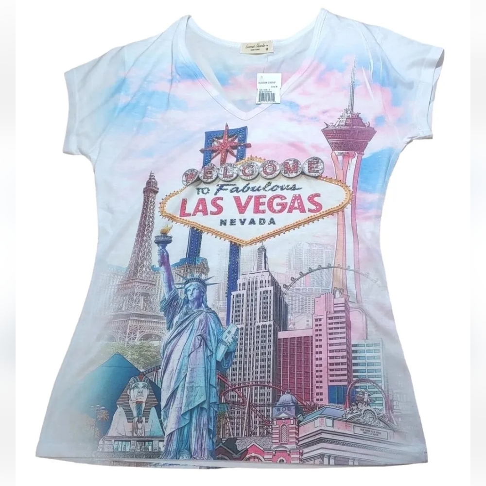 Sweet Gisele Baby Tee Pink Sky Las Vegas Hotel V-neck T-shirt Slim Fit Med New